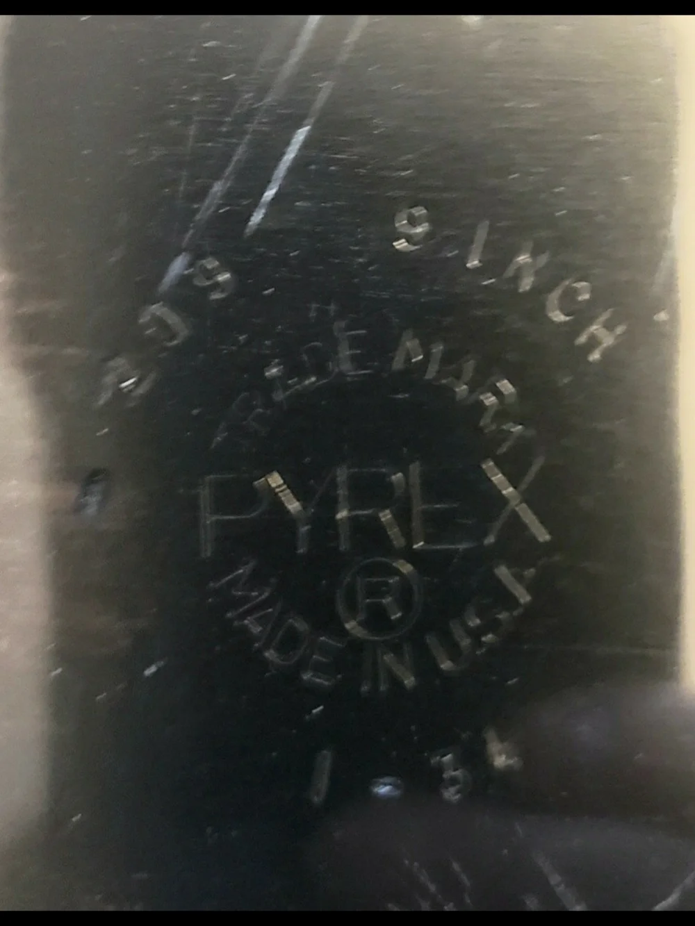 Pyrex vintage marked